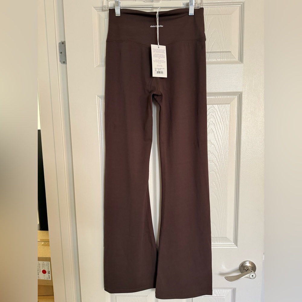 NWT Sisterly Tribe High-Waist Flare Activewear Leggings Size L - Picture 4 of 6